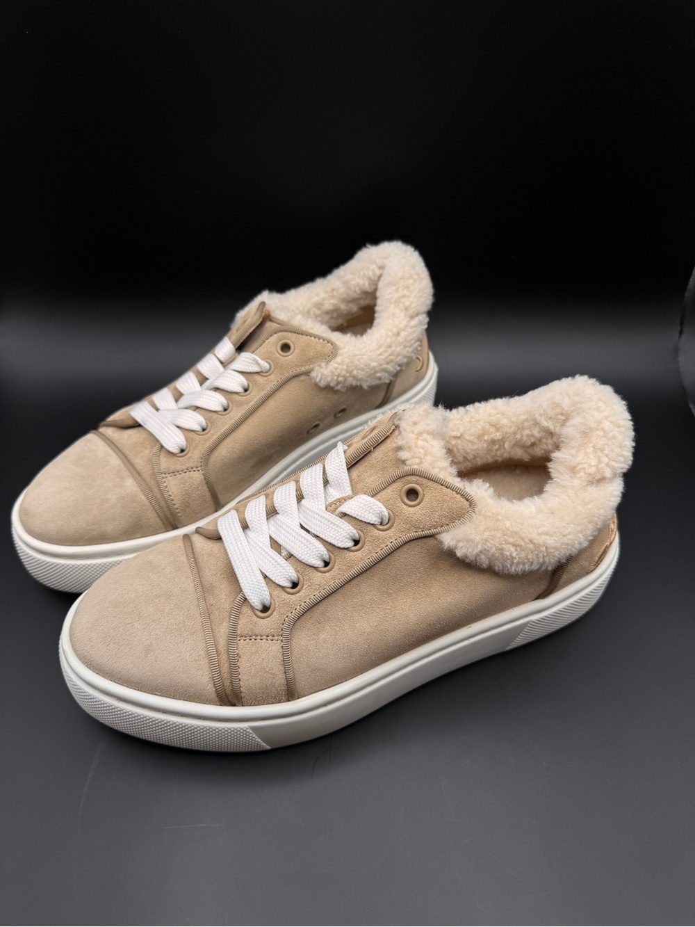 Christian Louboutin Fun Vierissima Shearling Suede Sneakers Beige Size 37